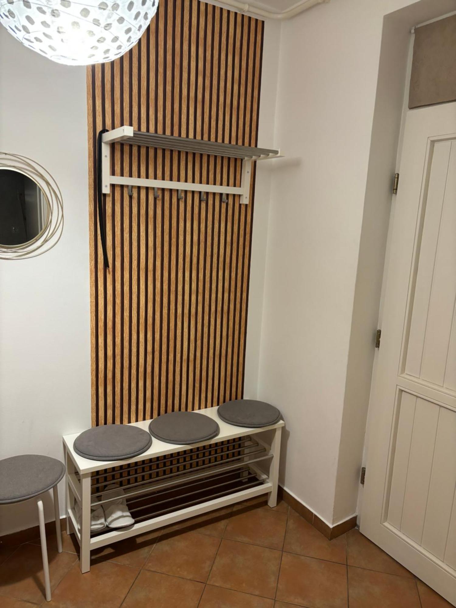 Gyoengy Apartman Sopron Exterior photo